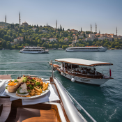 İstanbul Boğazı’ndaki Teknelerde Sunulan Menü Seçenekleri